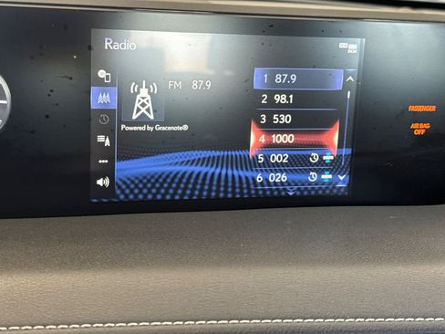 Used 2020 Lexus UX 200 w/ Accessory Package FWD image 19
