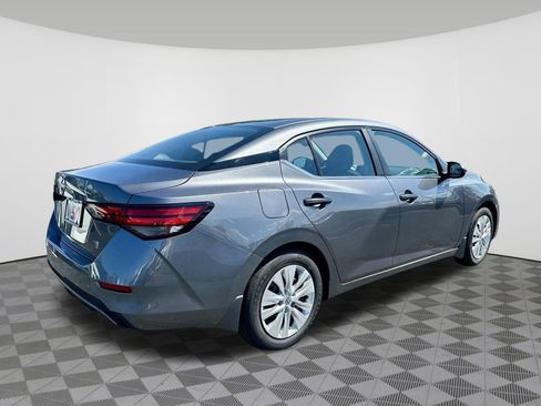 Certified 2025 Nissan Sentra S FWD image 3