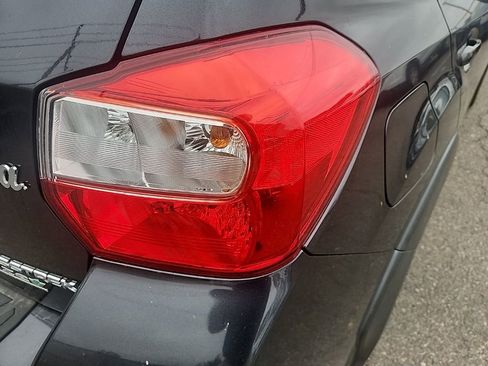 Used 2016 Subaru Crosstrek 2.0i Premium AWD/4WD image 14
