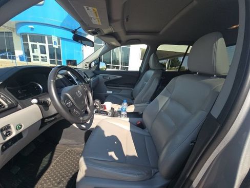 Used 2019 Honda Ridgeline RTL image 4