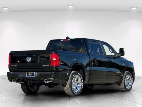 New 2026 RAM 1500 Big Horn AWD/4WD image 6