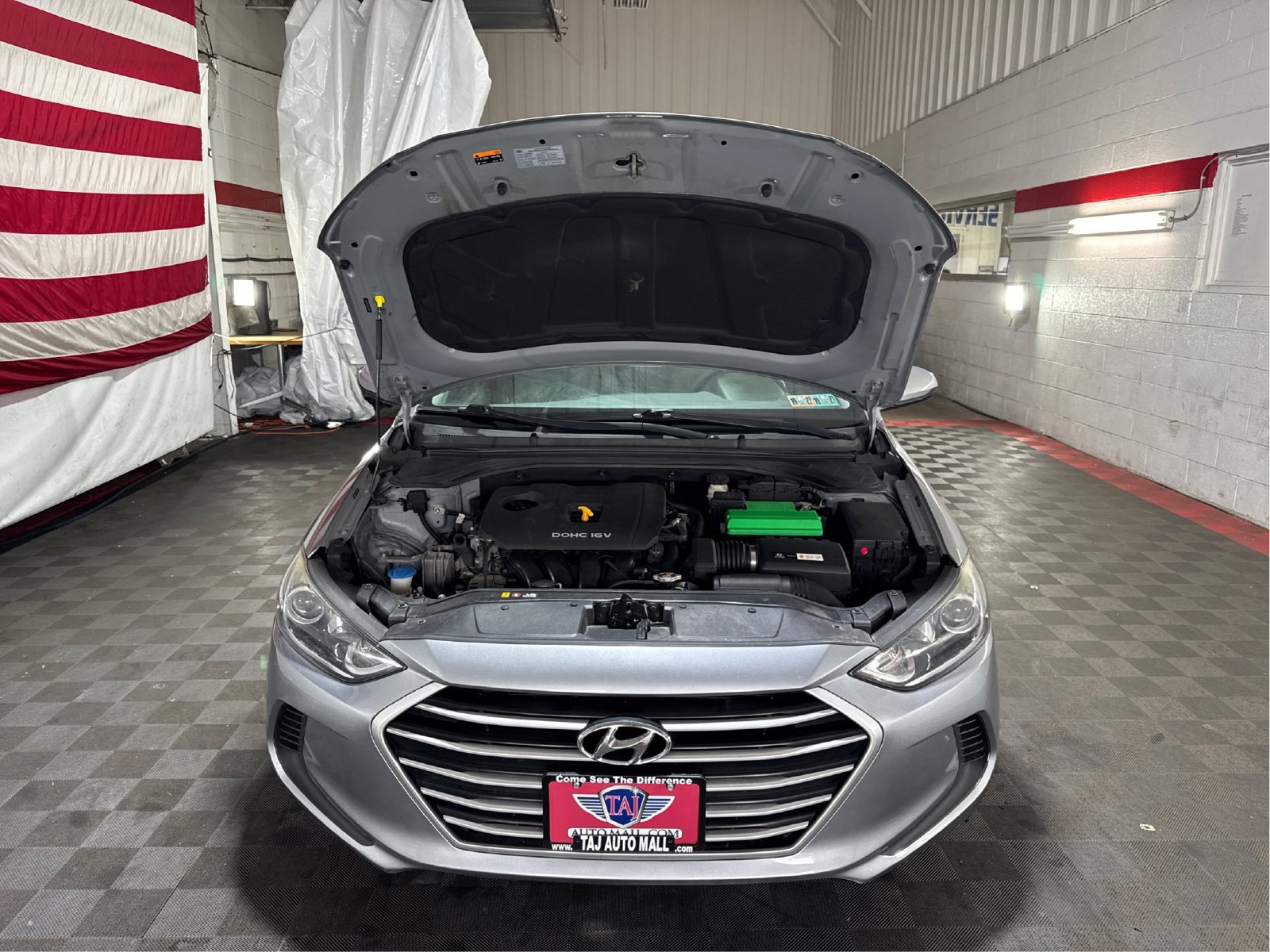 Used 2017 Hyundai Elantra SE FWD image 11