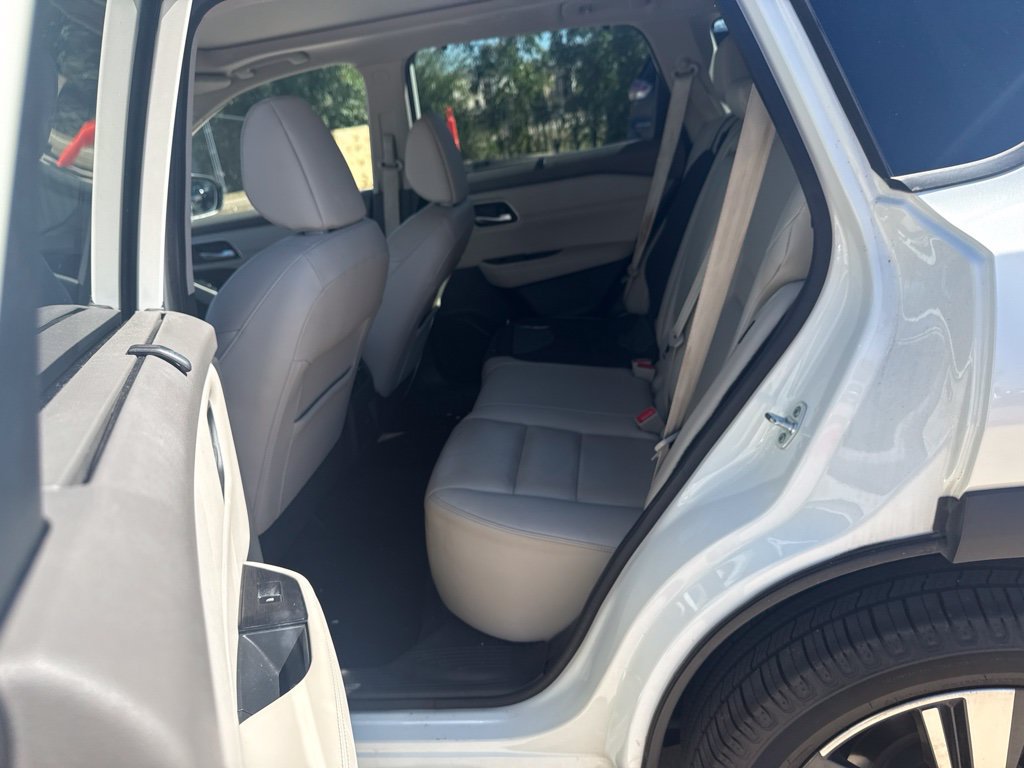Certified 2021 Nissan Rogue SL w/ Premium Package FWD image 12