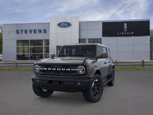 New 2026 Ford Bronco Outer Banks AWD/4WD image 3