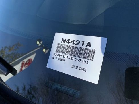 Used 2025 Honda Odyssey Sport-L image 39