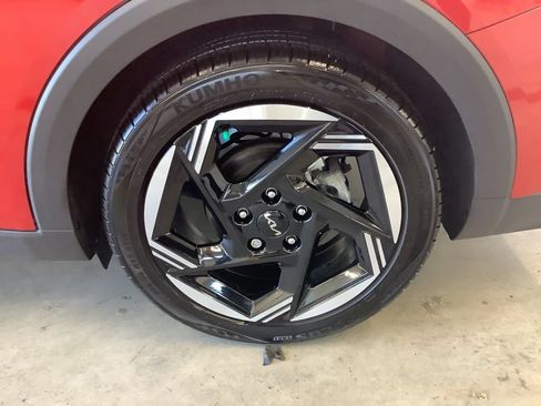 Certified 2025 Kia K4 EX FWD image 26