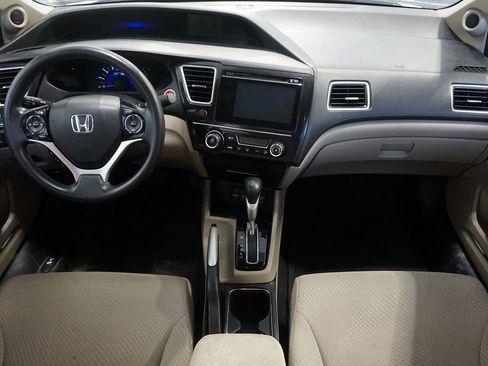 Used 2014 Honda Civic Hybrid Sedan image 22