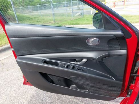 Used 2023 Hyundai Elantra Blue FWD image 28