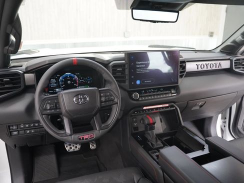 Used 2025 Toyota Sequoia TRD Pro AWD/4WD image 11