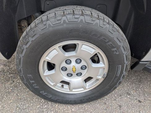 Used 2012 Chevrolet Suburban LT w/ Luxury Package image 20