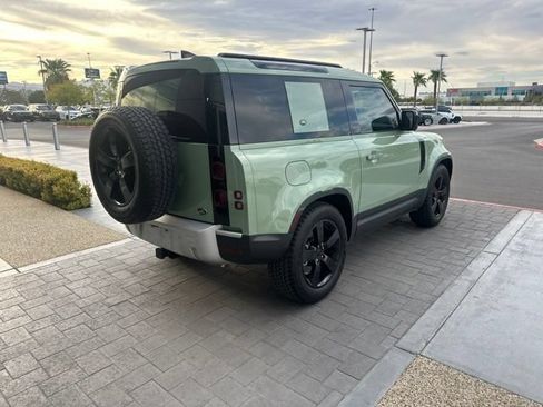 Certified 2023 Land Rover Defender 110 75th Limited Edition AWD/4WD image 5