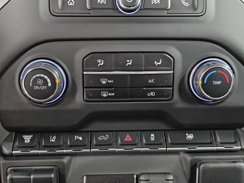 Used 2025 Chevrolet Silverado 2500 Custom w/ Custom Value Package AWD/4WD image 20