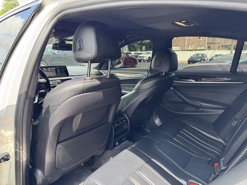 Used 2020 BMW 530i xDrive w/ Convenience Package image 36