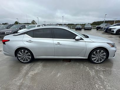 Used 2023 Nissan Altima 2.5 SL