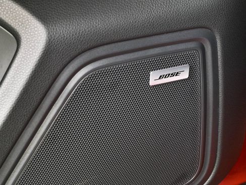 Certified 2024 Porsche Macan S AWD/4WD image 7
