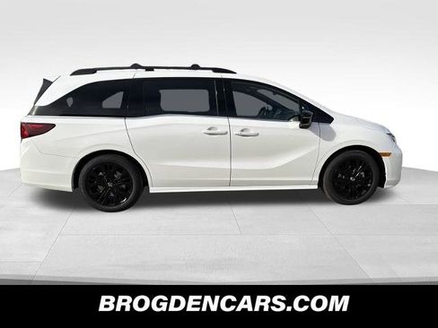 New 2026 Honda Odyssey Sport-L image 2