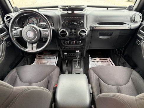 Used 2014 Jeep Wrangler Unlimited Sport w/ Quick Order Package 24S AWD/4WD image 12