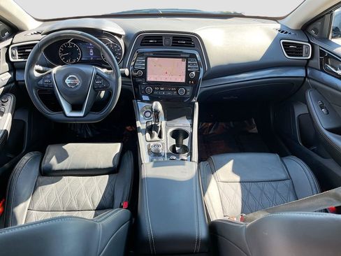 Used 2023 Nissan Maxima Platinum w/ Sport Mat Group FWD image 24