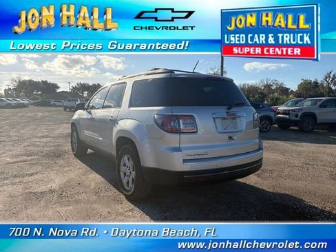 Used 2014 GMC Acadia SLE image 7