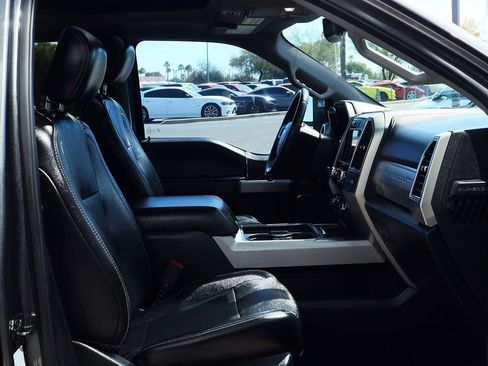 Used 2019 Ford F450 Lariat w/ Lariat Ultimate Package image 39