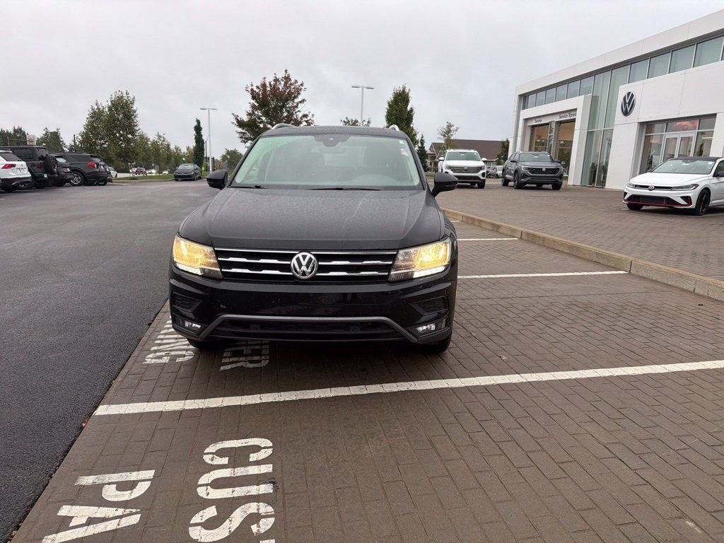 Used 2021 Volkswagen Tiguan SEL AWD/4WD image 27