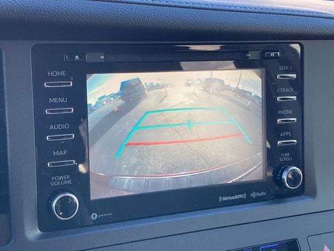 Used 2020 Toyota Sienna XLE image 25