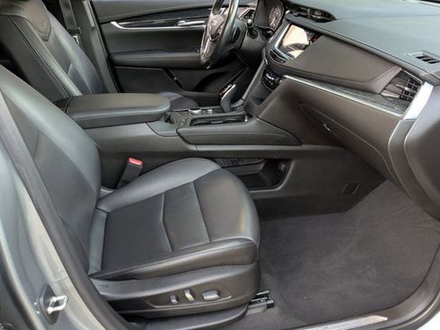 Used 2023 Cadillac XT5 Premium Luxury w/ Technology Package image 22