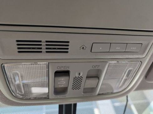 Used 2016 Honda Accord EX-L image 8