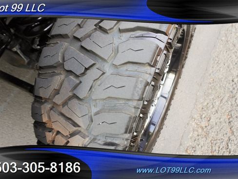 Used 2014 RAM 2500 Laramie w/ Black Appearance Group AWD/4WD image 24