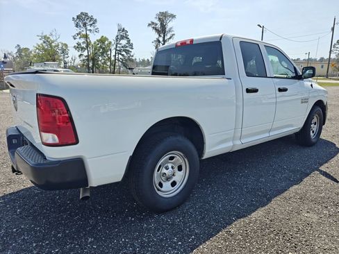 Used 2018 RAM 1500 ST RWD image 6