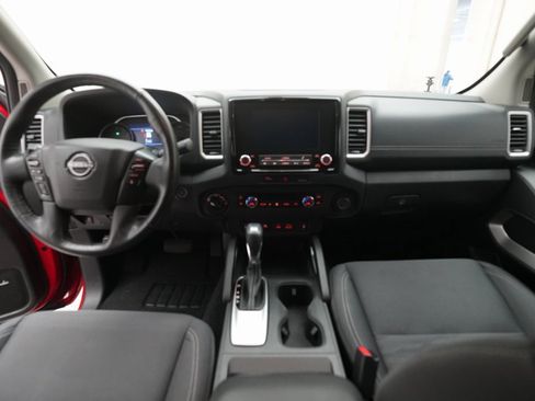 Certified 2023 Nissan Frontier SV w/ SV Convenience Package image 5