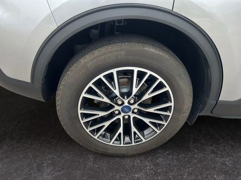 Used 2022 Ford Escape SE w/ Convenience Package image 29