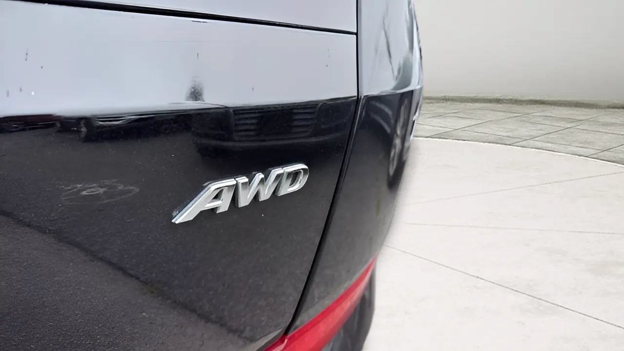 Used 2018 Hyundai Tucson Value AWD/4WD image 7