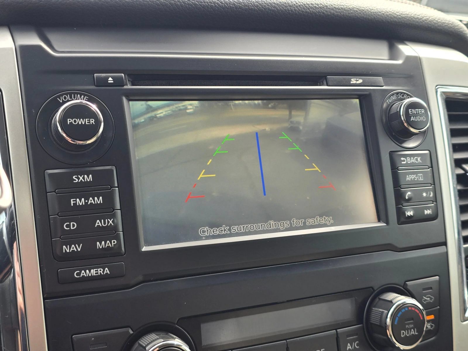 Used 2016 Nissan Titan SL AWD/4WD image 28