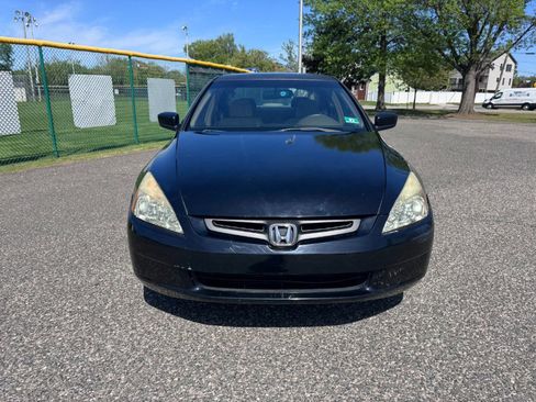 Used 2003 Honda Accord EX image 2