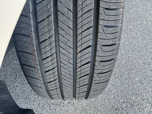 Used 2023 Honda Accord EX image 29