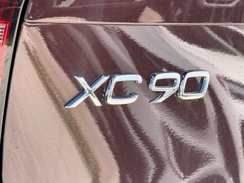 New 2026 Volvo XC90 B5 Core AWD/4WD image 10