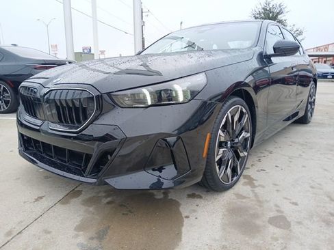 New 2026 BMW 530i image 3