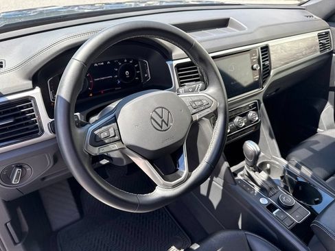 Used 2022 Volkswagen Atlas Cross Sport SE AWD/4WD image 21