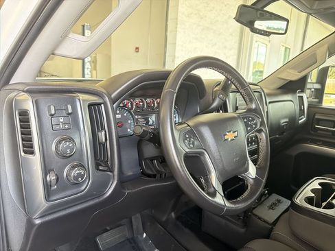 Used 2015 Chevrolet Silverado 3500 LT AWD/4WD image 11