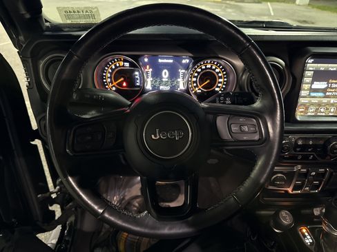 Used 2022 Jeep Wrangler Unlimited Sport w/ Sun And Sound Package AWD/4WD image 23