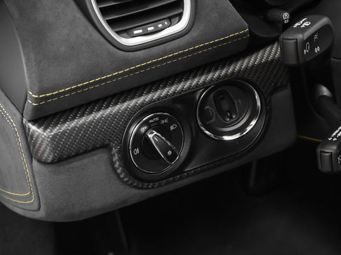 Certified 2025 Porsche 718 Boxster Spyder RS RWD image 54