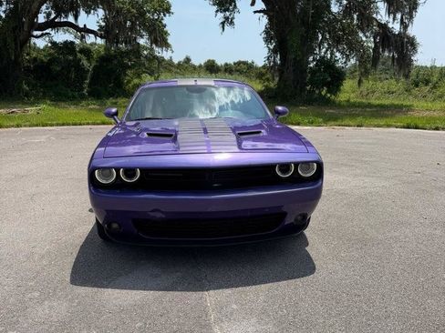 Used 2018 Dodge Challenger SXT w/ Blacktop Package RWD image 8