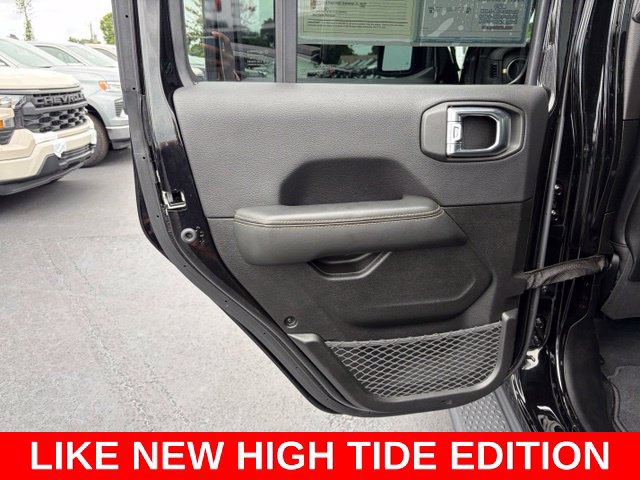 Used 2025 Jeep Gladiator Sport AWD/4WD image 13