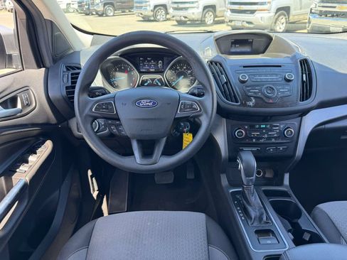 Used 2018 Ford Escape SE FWD image 24