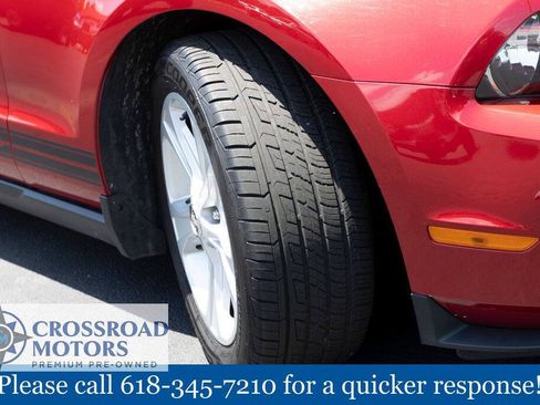 Used 2010 Ford Mustang Convertible RWD image 15