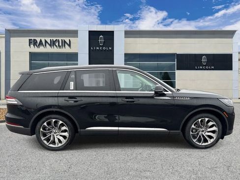 New 2026 Lincoln Aviator Reserve RWD image 8