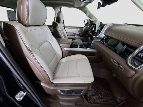New 2026 RAM 1500 Laramie AWD/4WD image 29