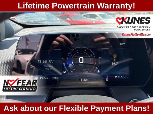 Used 2026 Chevrolet Equinox LT AWD/4WD image 19