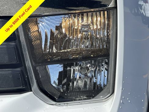 Used 2025 Chevrolet Silverado 2500 LT AWD/4WD image 16